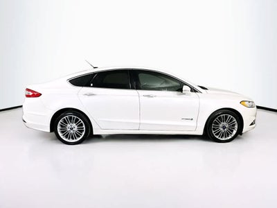 Ford Fusion Hybrid SE Hybrid 2014