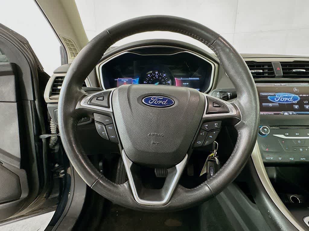 Ford Fusion Hybrid SE Hybrid 2014