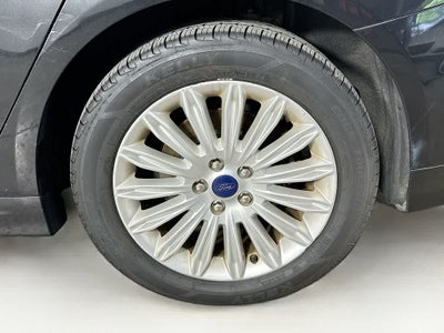 Ford Fusion Hybrid SE Hybrid 2014