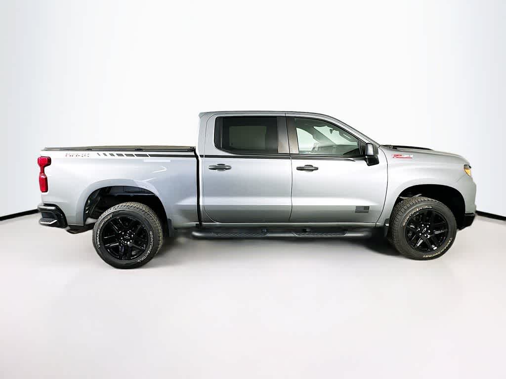 Chevrolet Silverado 1500 Custom Trail Boss 2024