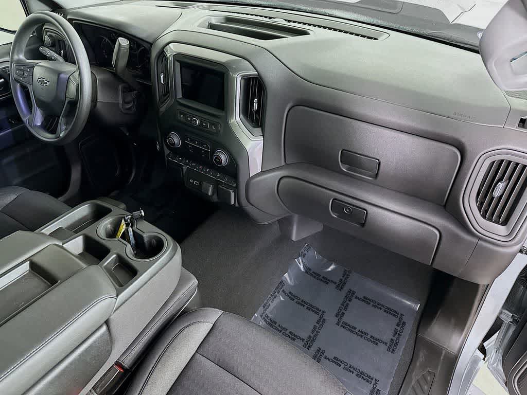 Chevrolet Silverado 1500 Custom Trail Boss 2024