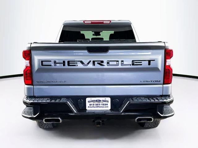 Chevrolet Silverado 1500 Custom Trail Boss 2024