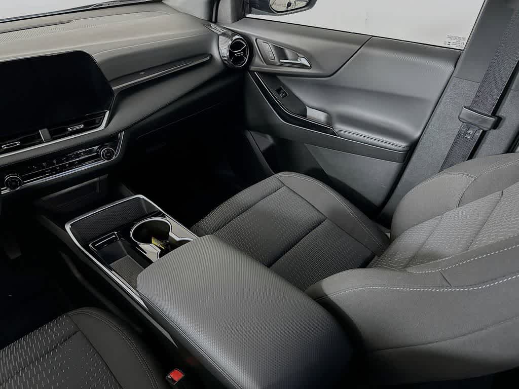 Chevrolet Equinox LT con tracción delantera, 2025