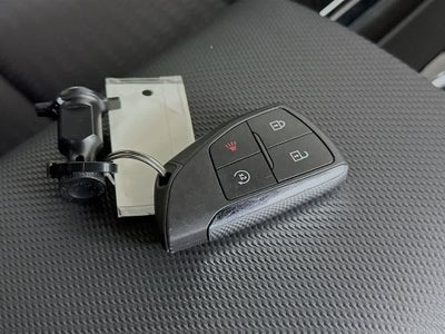 Chevrolet Equinox LT con tracción delantera, 2025