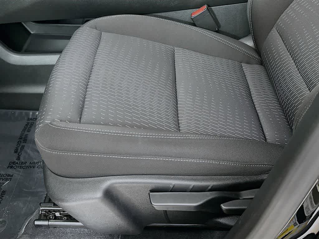 Chevrolet Equinox LT con tracción delantera, 2025
