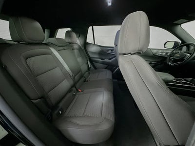 Chevrolet Equinox LT con tracción delantera, 2025