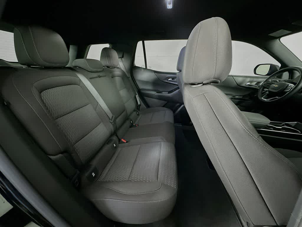 Chevrolet Equinox LT con tracción delantera, 2025