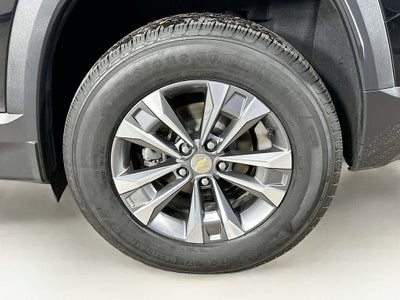 Chevrolet Equinox LT con tracción delantera, 2025
