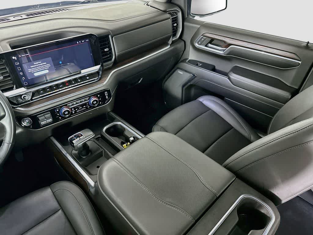 GMC Sierra 1500 SLT 2024