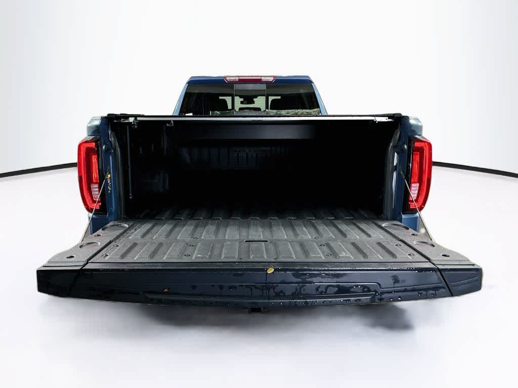 GMC Sierra 1500 SLT 2024