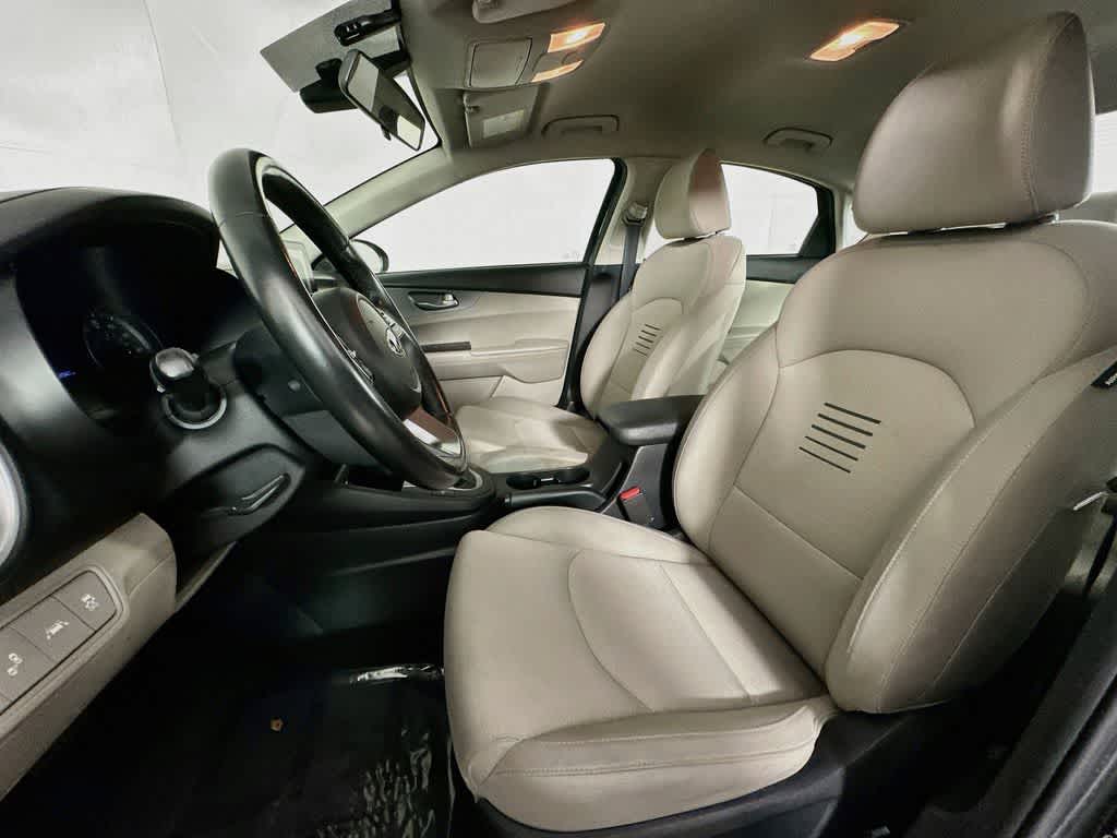 Kia Forte S 2019