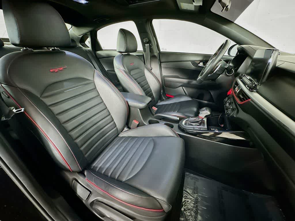 Kia Forte GT 2021
