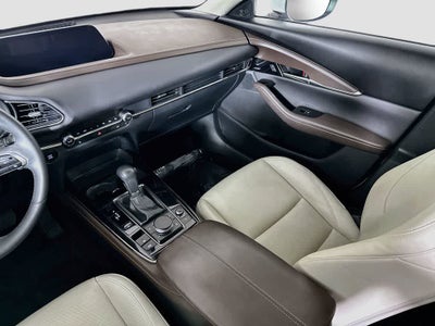 Mazda CX-30 2.5 S con paquete Premium de 2024