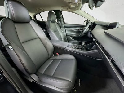 Mazda Mazda3 Sedán Select 2021