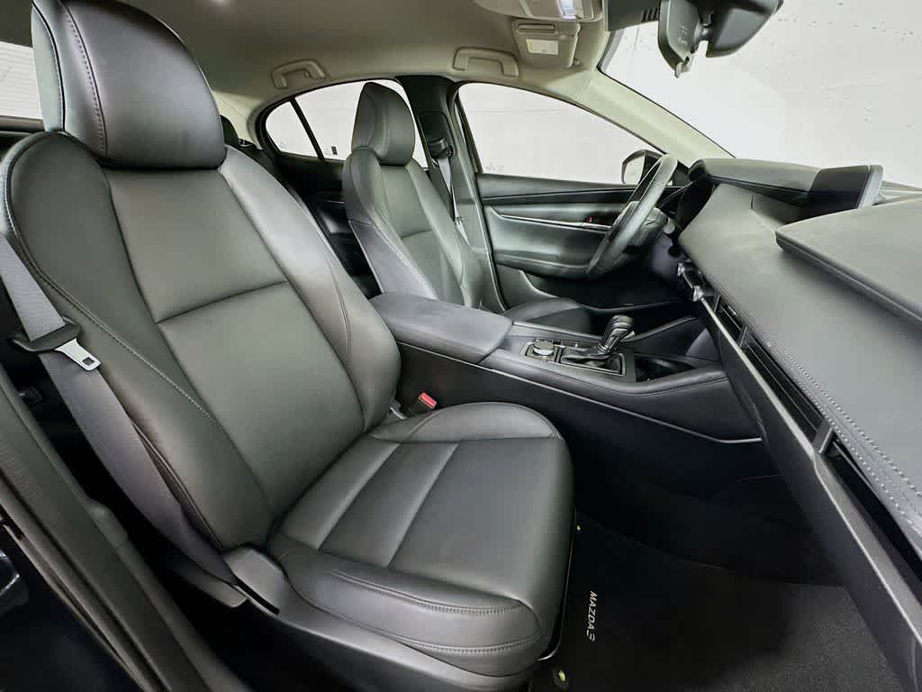 Mazda Mazda3 Sedán Select 2021