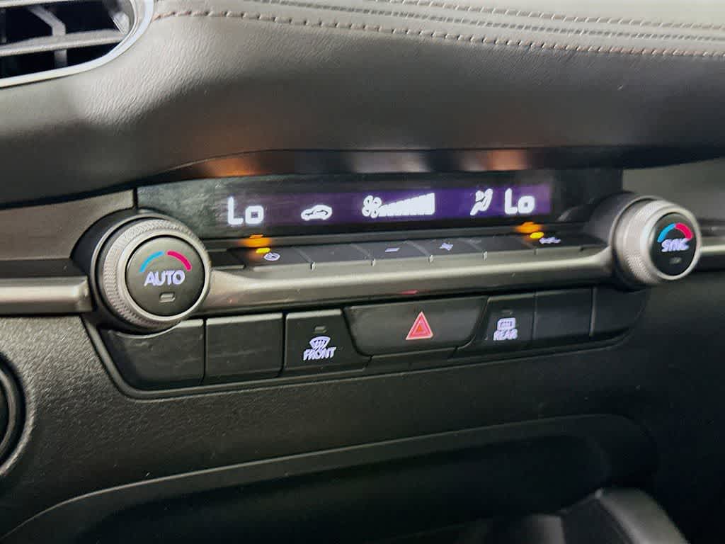 Mazda Mazda3 Sedán Select 2021