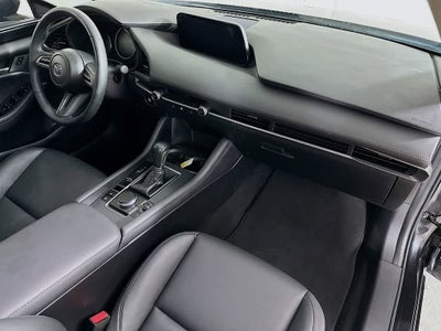 Mazda Mazda3 Sedán Select 2021