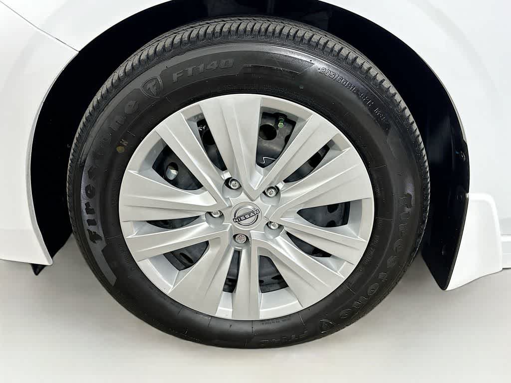 Nissan Sentra S 2024