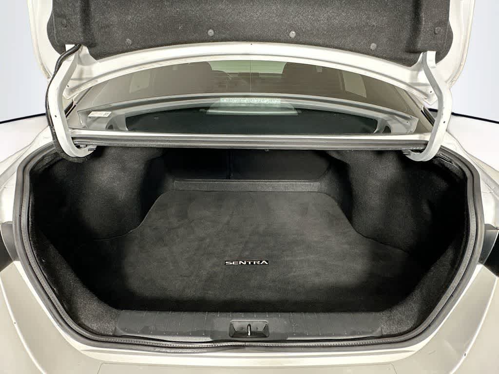 Nissan Sentra SV 2021