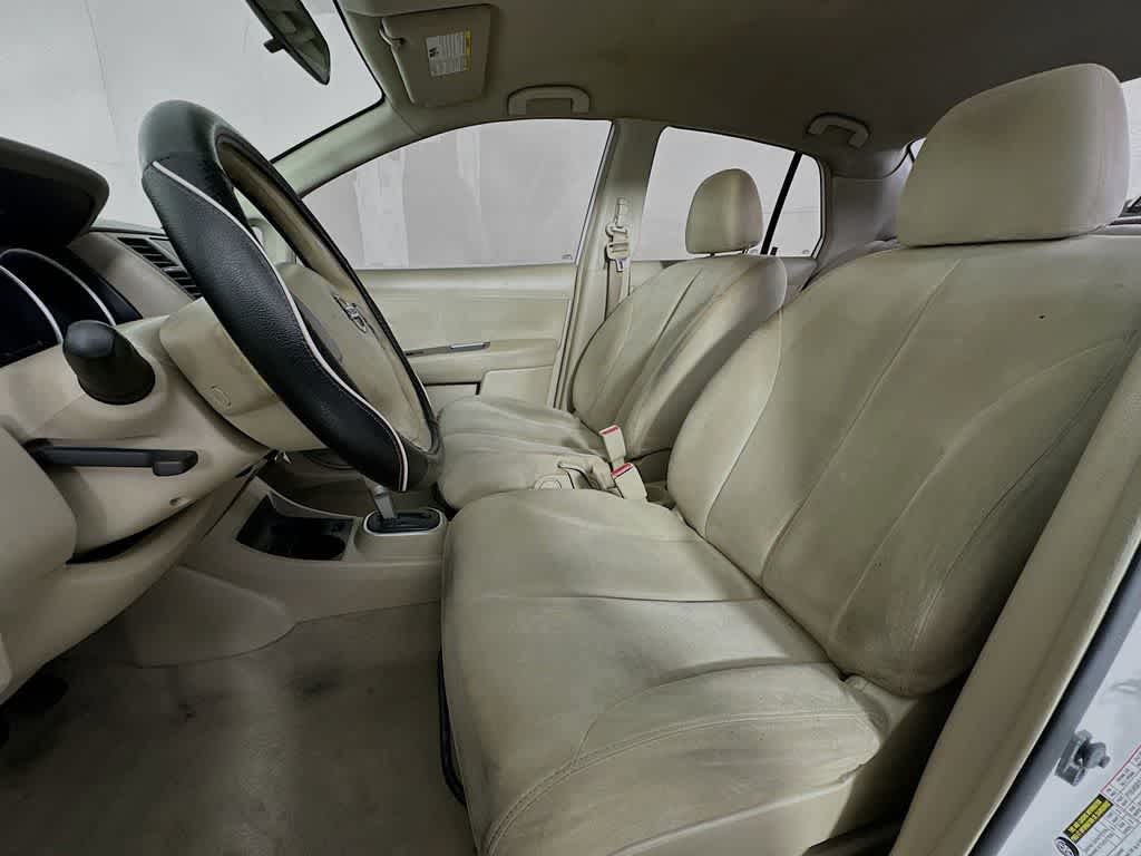 Nissan Versa 1.8 S de 2009