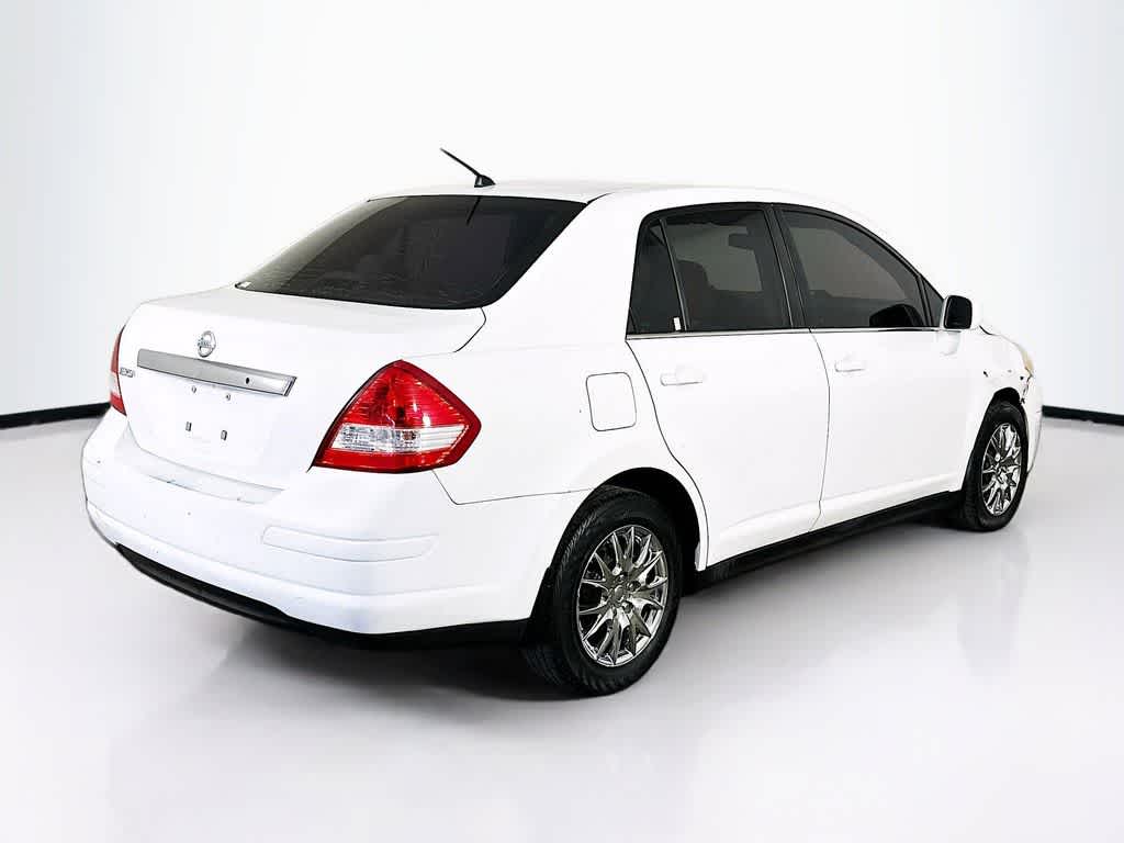 Nissan Versa 1.8 S de 2009