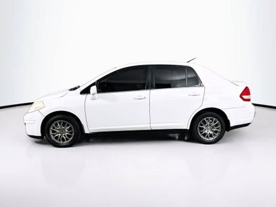 Nissan Versa 1.8 S de 2009