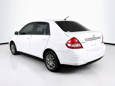 Nissan Versa 1.8 S de 2009