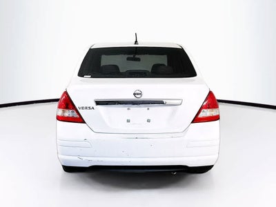 Nissan Versa 1.8 S de 2009