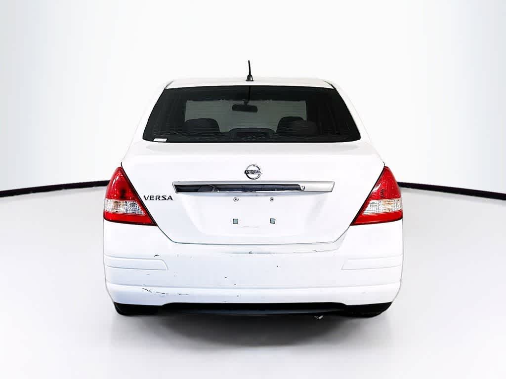 Nissan Versa 1.8 S de 2009