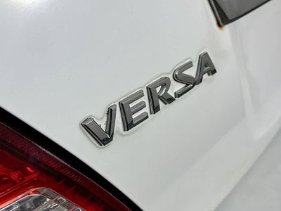 Nissan Versa 1.8 S de 2009