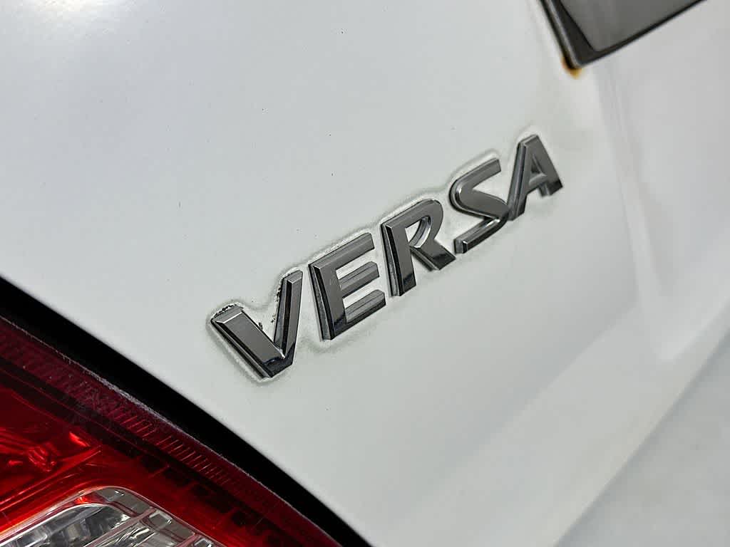 Nissan Versa 1.8 S de 2009