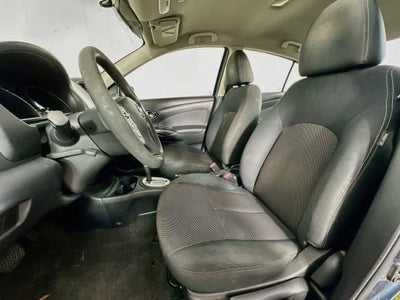 Nissan Versa SV 2015