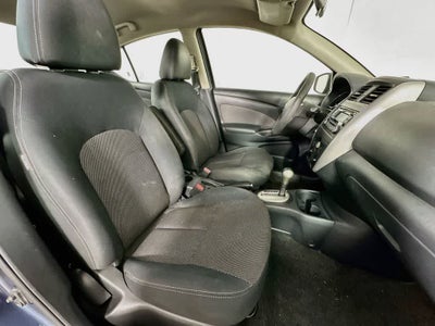 Nissan Versa SV 2015