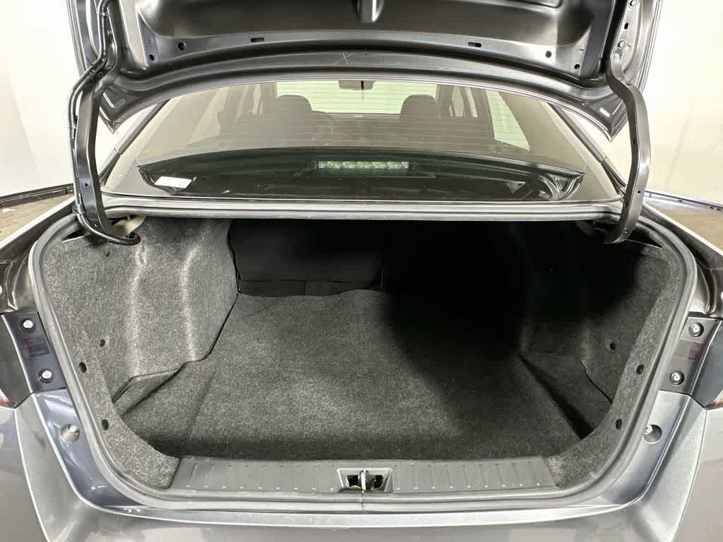Nissan Versa S 2022