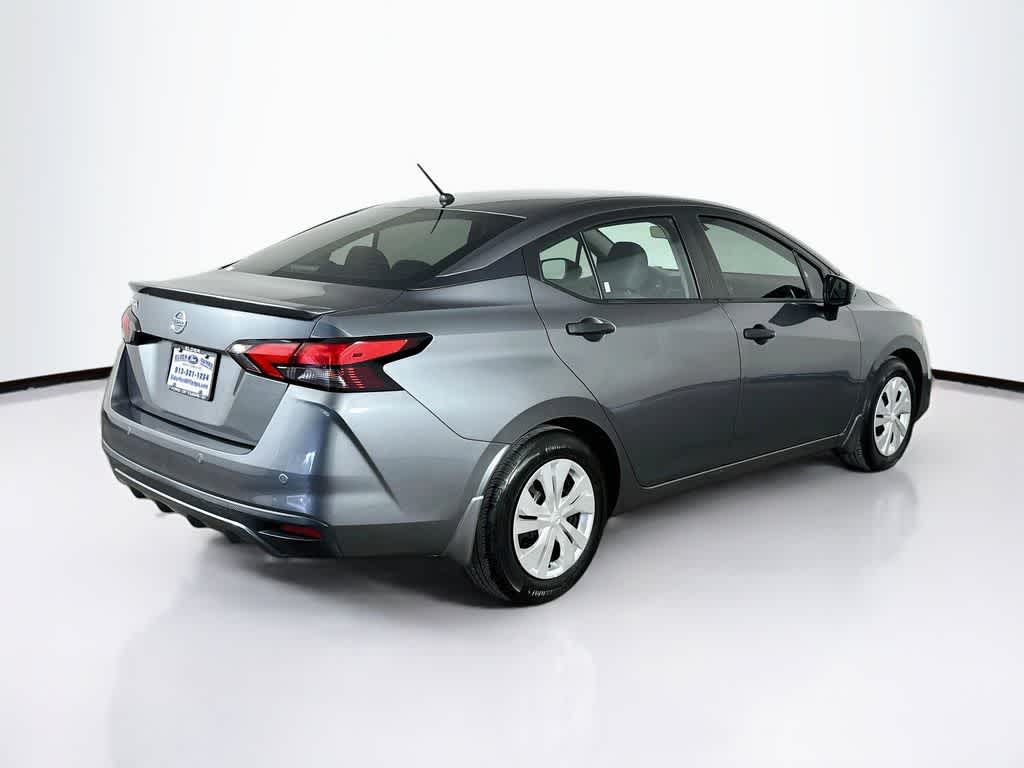 Nissan Versa S 2022