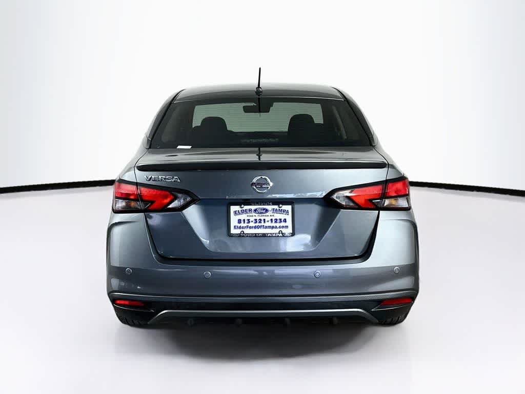 Nissan Versa S 2022