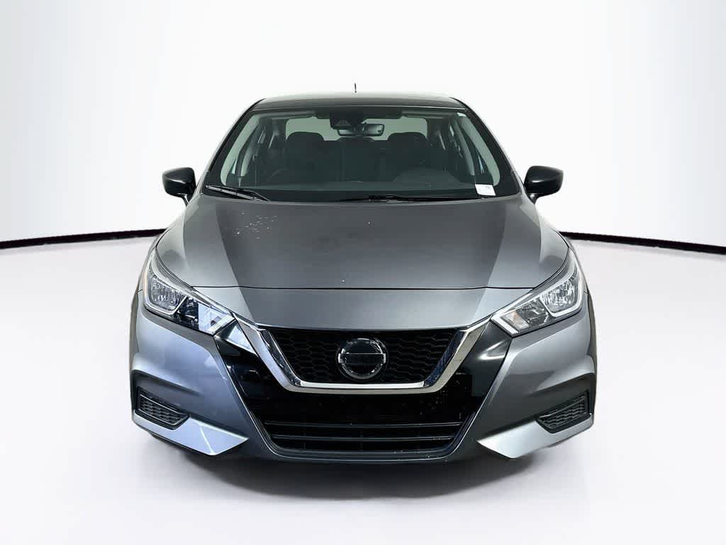 Nissan Versa S 2022