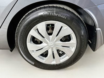 Nissan Versa S 2022