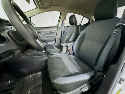 2023 Nissan Versa SV