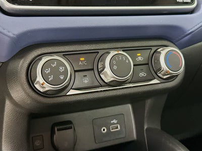 2023 Nissan Versa SV