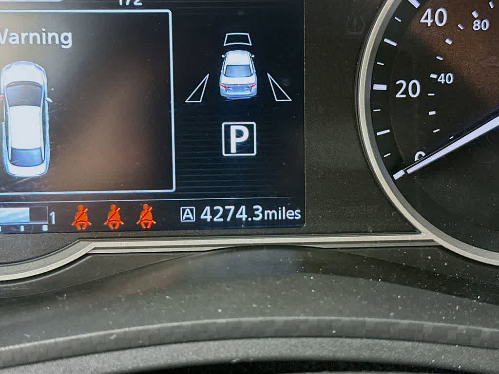 2023 Nissan Versa SV