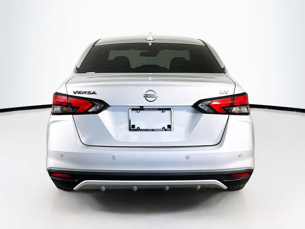 2023 Nissan Versa SV