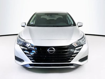 2023 Nissan Versa SV
