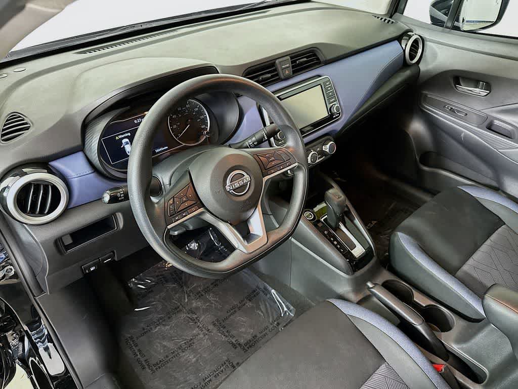 2023 Nissan Versa SV