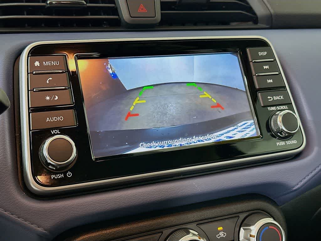 2023 Nissan Versa SV