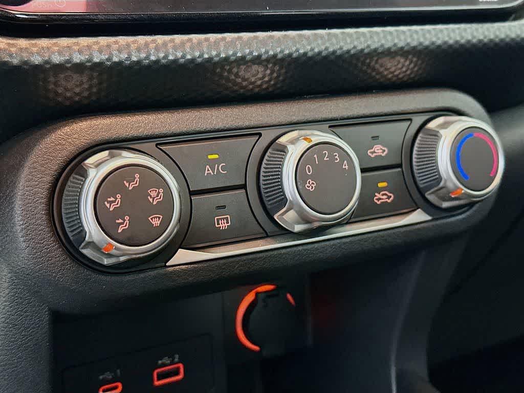 Nissan Kicks SV 2023