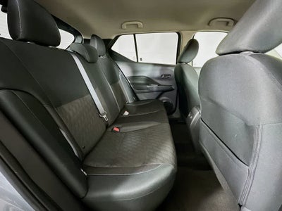 Nissan Kicks SV 2023