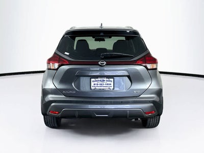 Nissan Kicks SV 2022