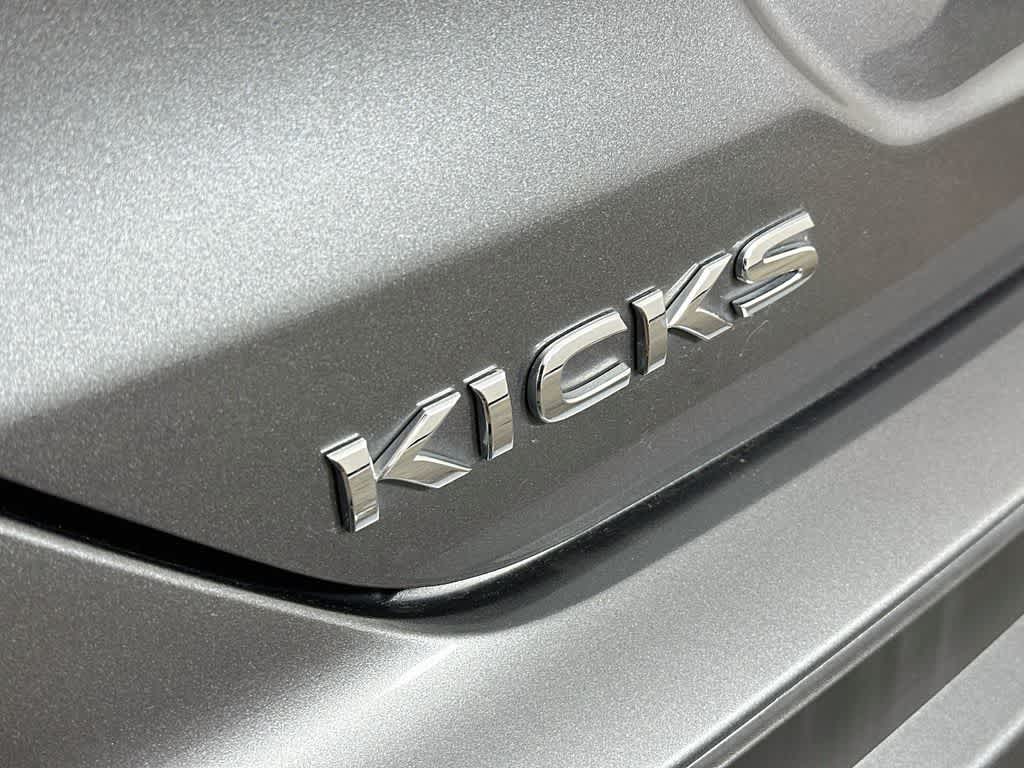 Nissan Kicks SV 2022