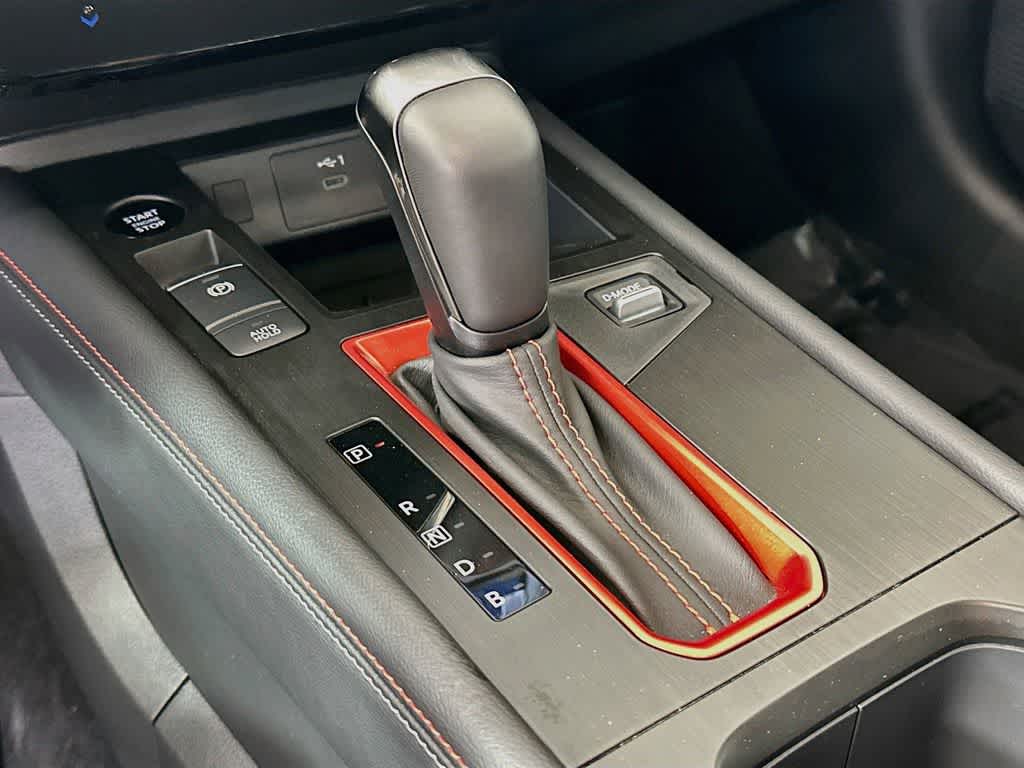 Nissan Kicks SR 2025